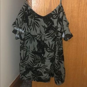 NEVER WORN green off the shoulder tank top